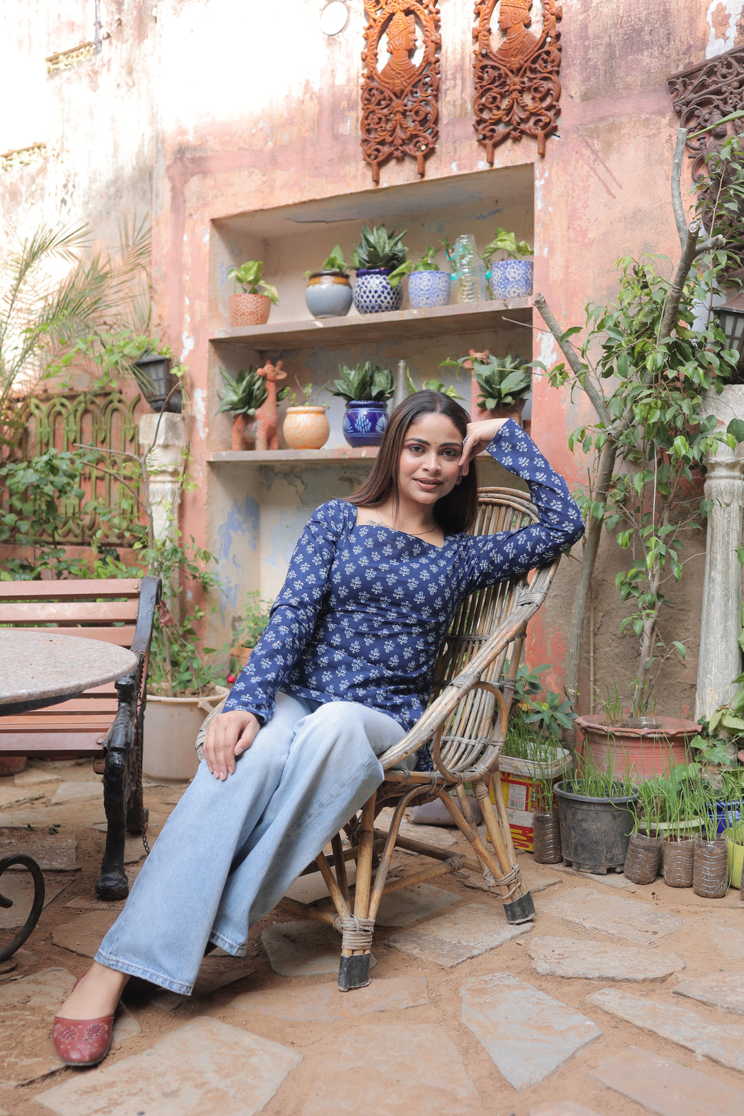 The Vaidehi Jodha-Sleeve Corset Kurti