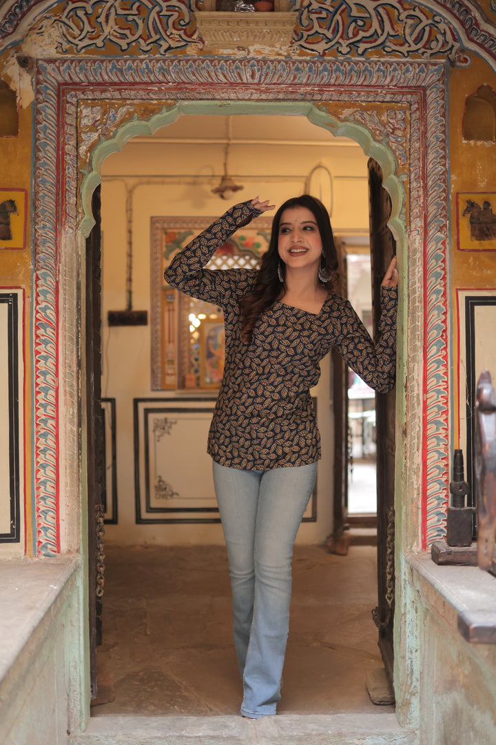 The Vira Jodha-Sleeve  Kurti