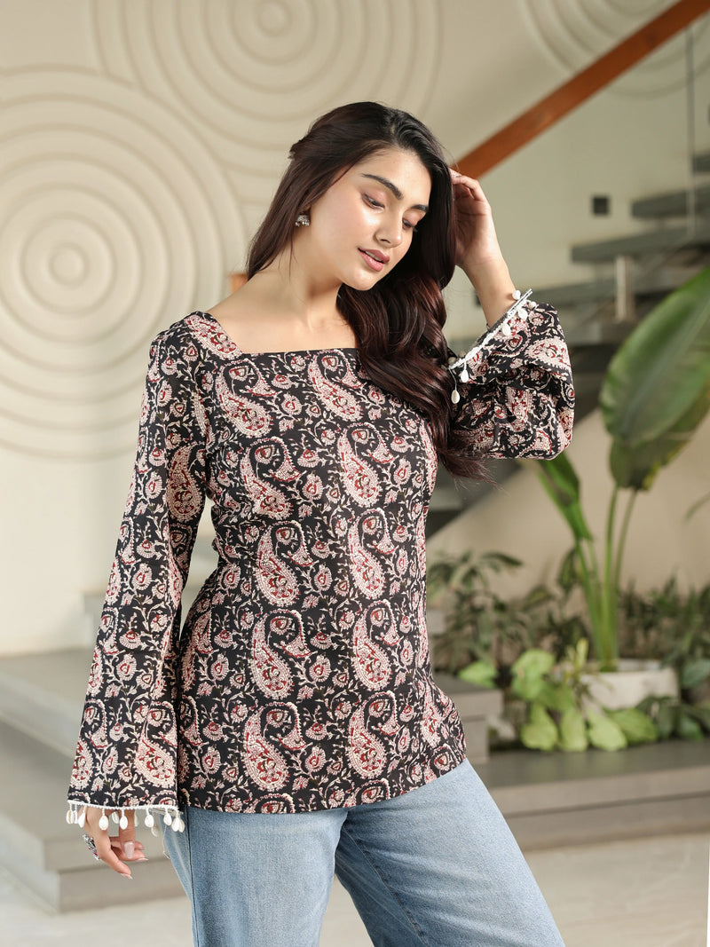 The Zoya Sanganeri Ajrakh Corset Kurti