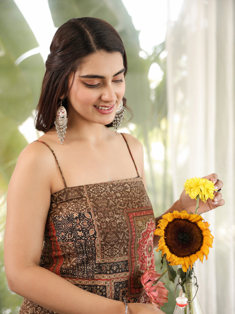 The Inaya Strappy Backless Corset Kurti
