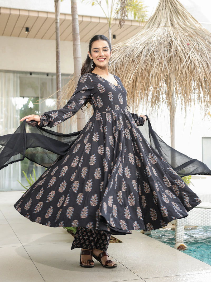Saumya – Black Tie-Up Cotton Suit Set