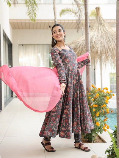 Naira – Charcoal Floral Cotton Suit Set