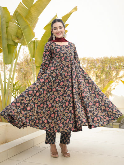 Samira – Premium Floral Cotton Suit Set