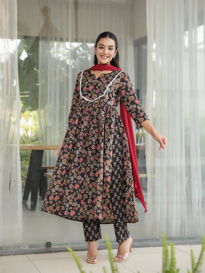 Meera – Black Floral Cotton Suit Set