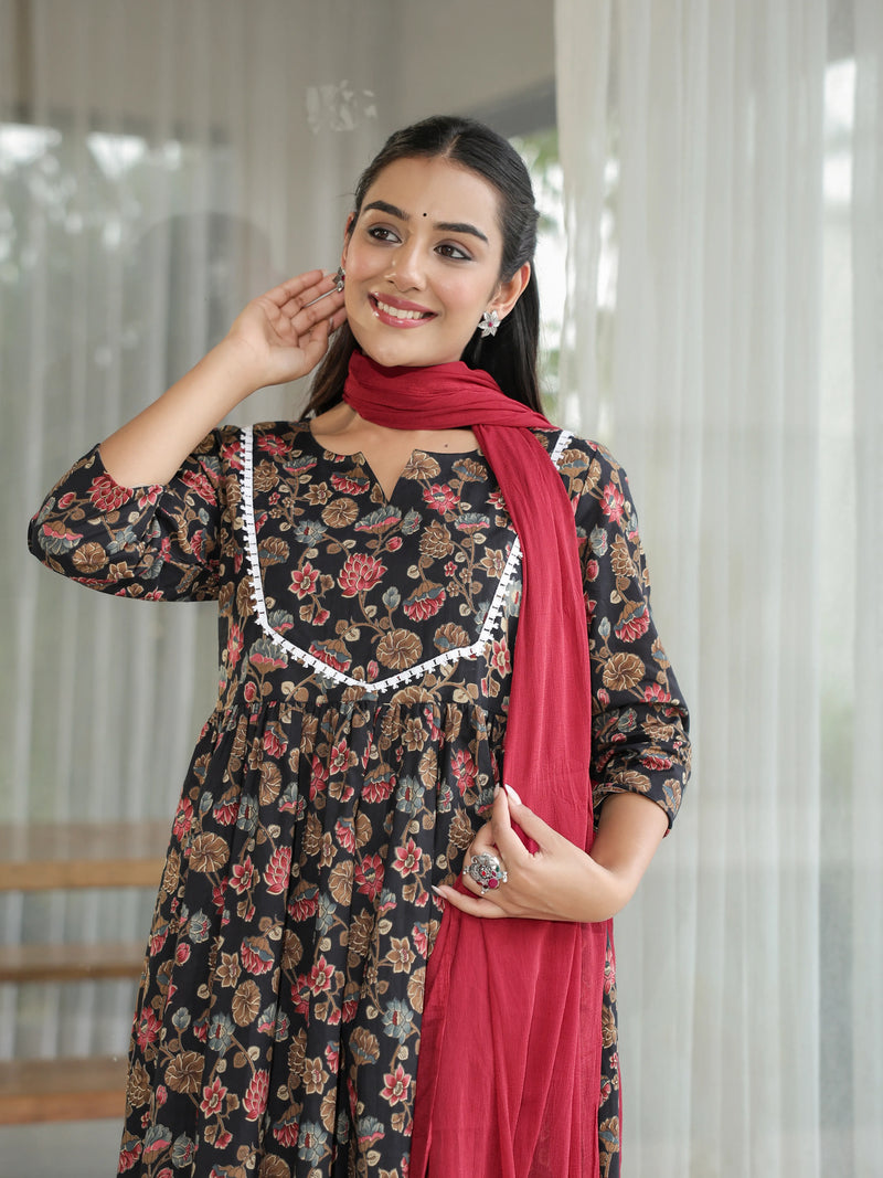 Meera – Black Floral Cotton Suit Set