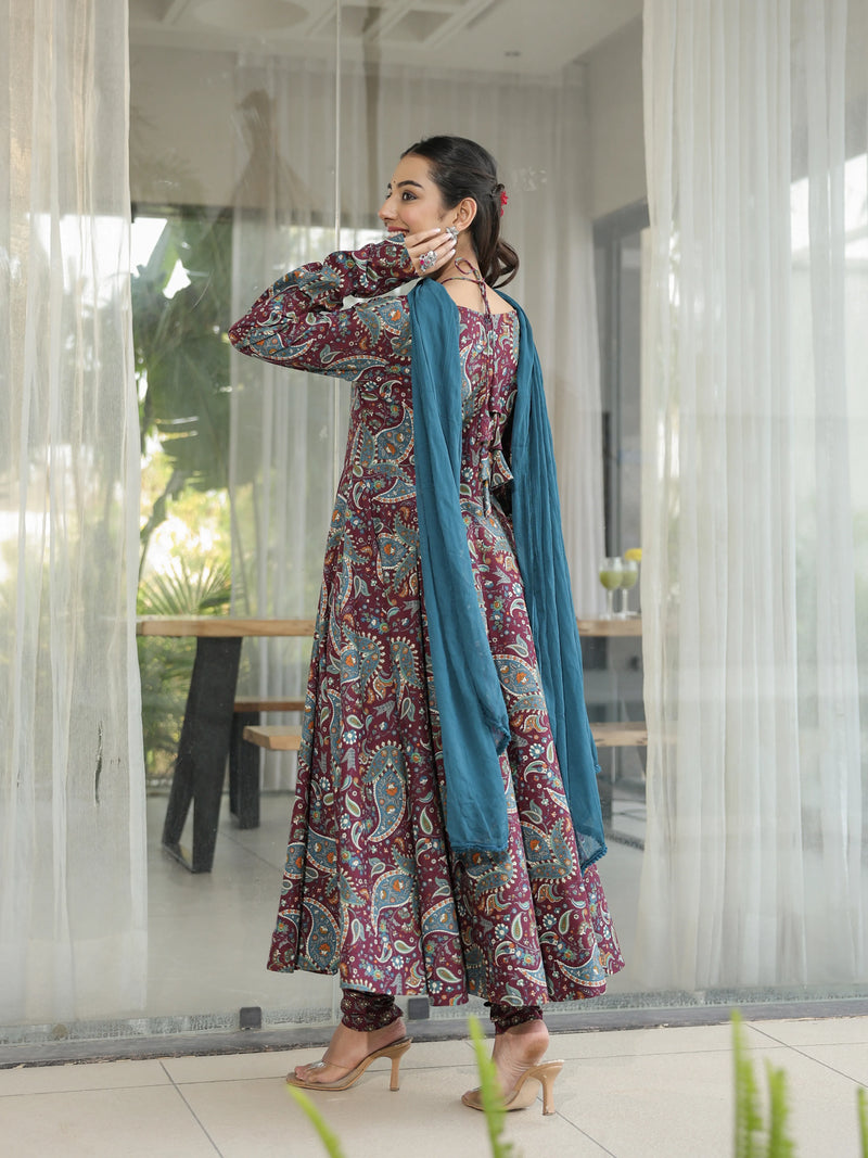 Rishika – Maroon Paisley Cotton Suit Set