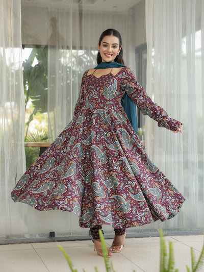 Rishika – Maroon Paisley Cotton Suit Set