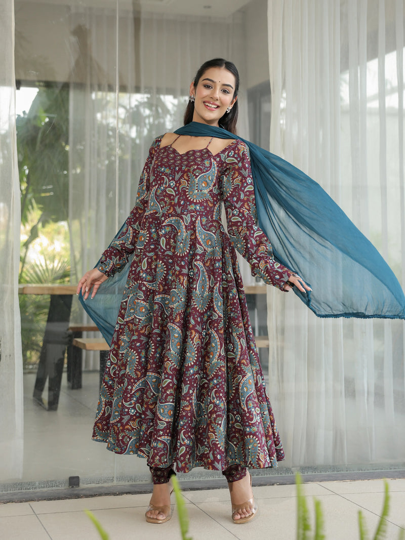 Rishika – Maroon Paisley Cotton Suit Set