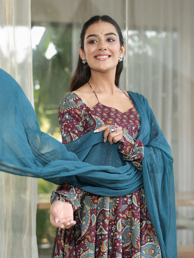 Rishika – Maroon Paisley Cotton Suit Set