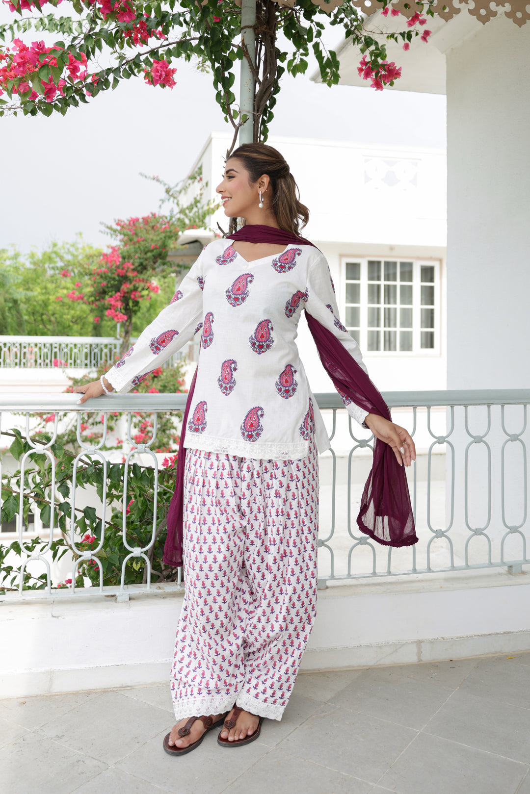 Chandni White Paisley Buta Cotton Farshi Salwar Suit Set