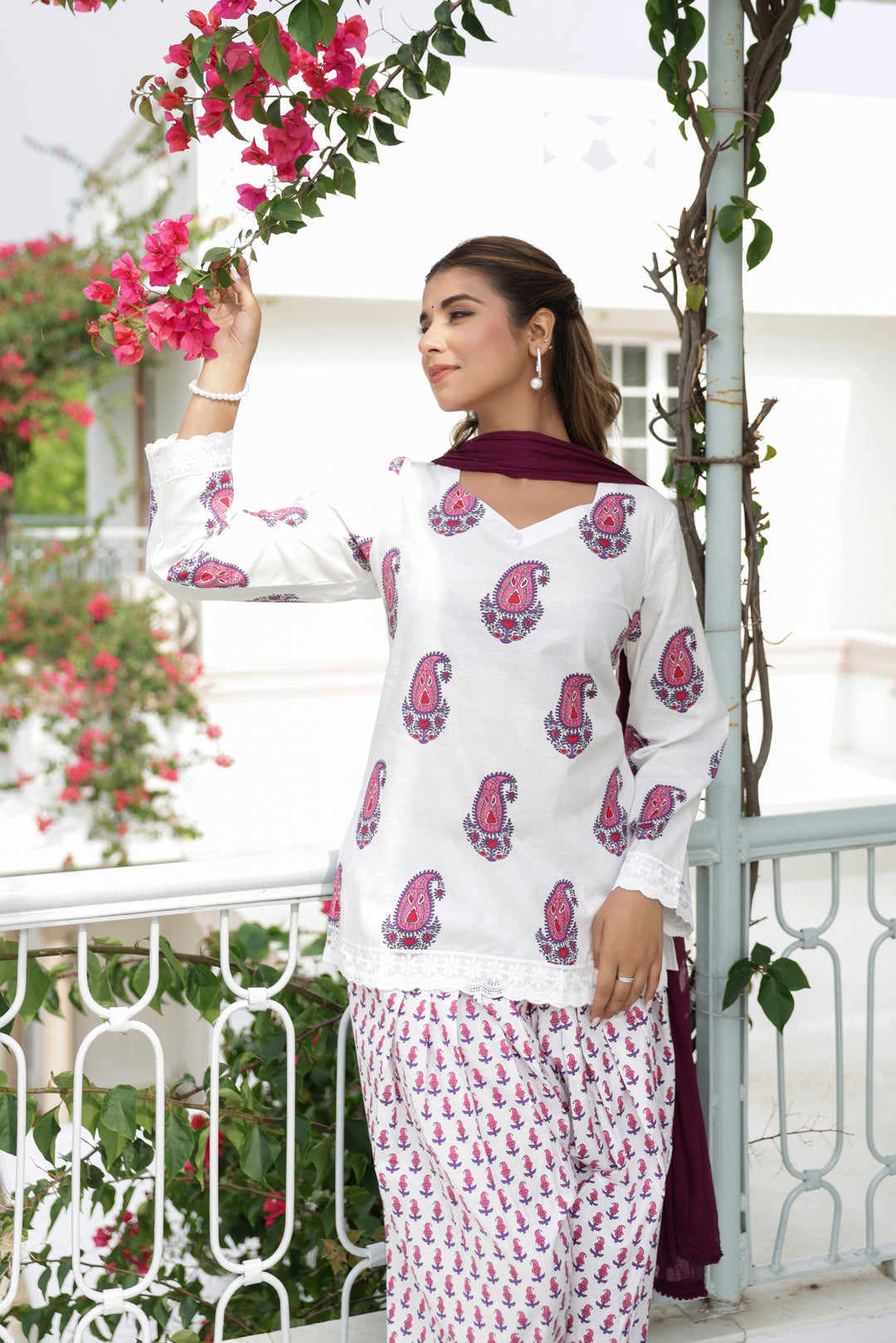 Chandni White Paisley Buta Cotton Farshi Salwar Suit Set