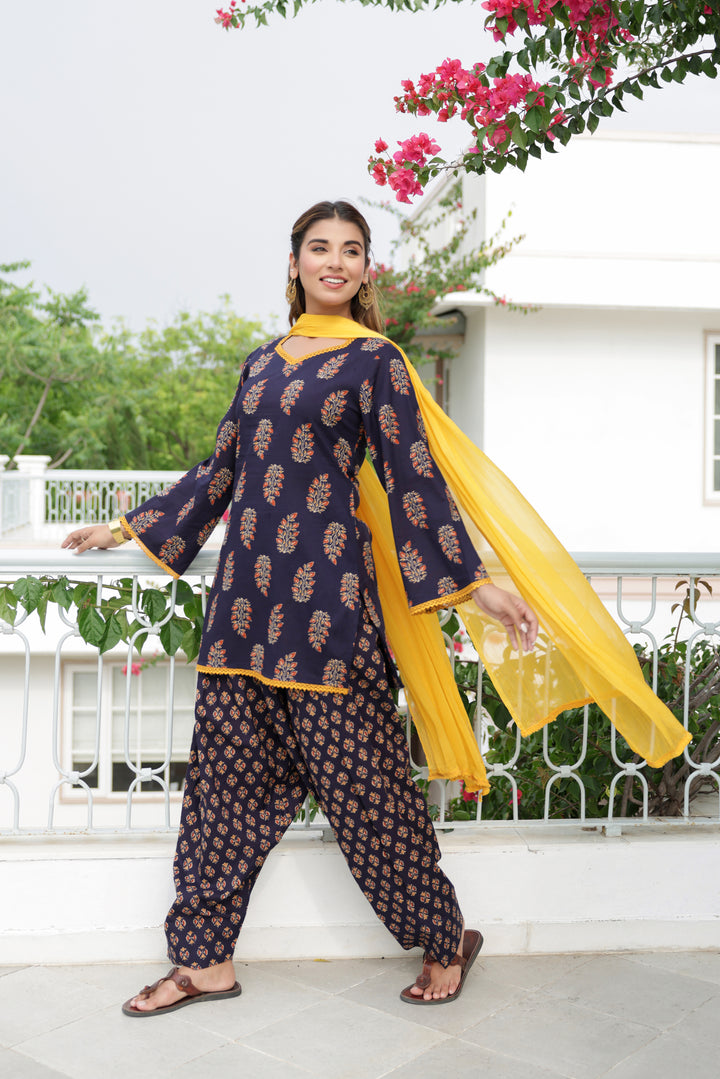 Aaradhya Navy Blue Floral Buta Cotton Kurta Pant Set