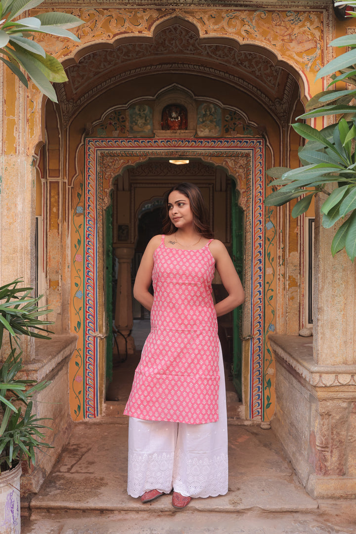 The Diya Sanganeri Hand-Block Sleeveless Kurti