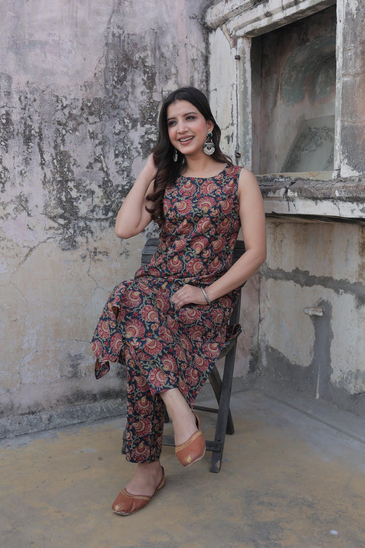 The Siya Sanganeri Floral Kurta-Pant Set