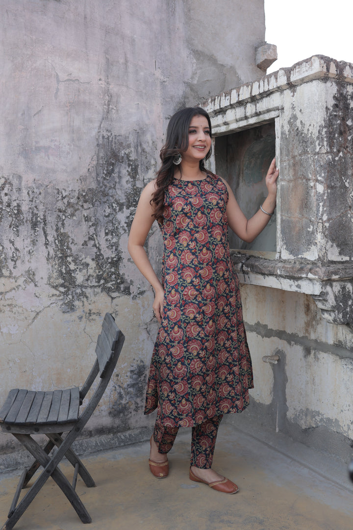 The Siya Sanganeri Floral Kurta-Pant Set
