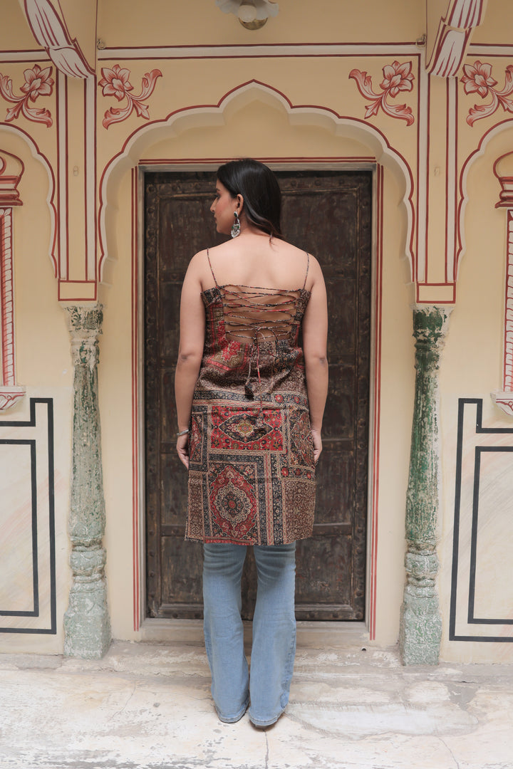 The Inaya Strappy Backless Corset Kurti