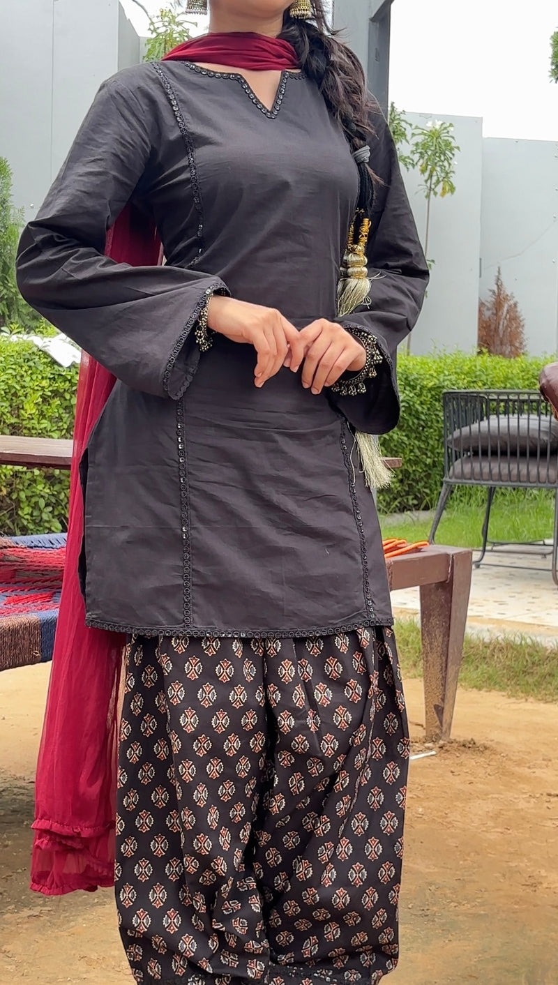 Zehra Cotton Farshi Salwar Suit Set